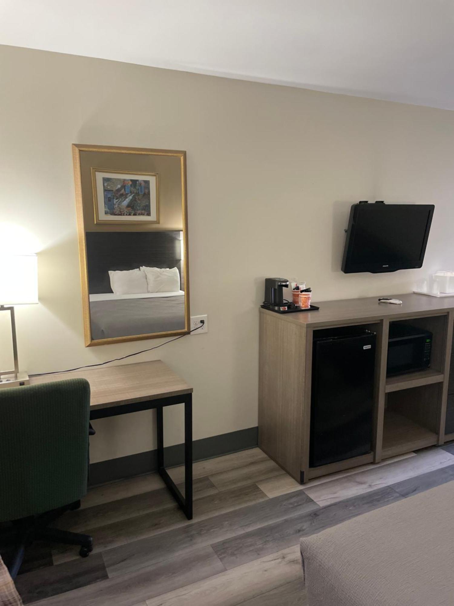Quality Inn & Suites Goodyear - Phoenix West エクステリア 写真